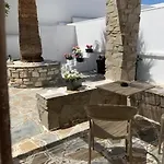 Sea & Sun Paros Hotel *