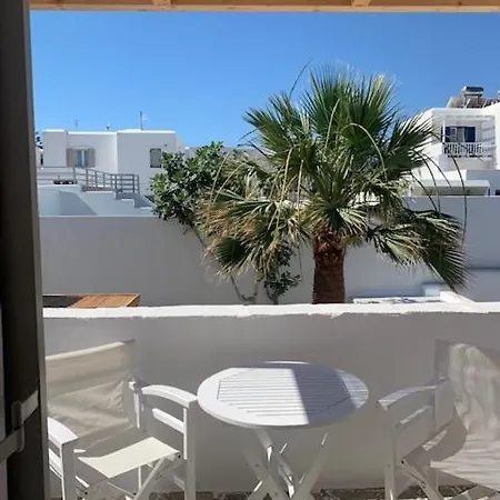Sea & Sun Paros נאוסה