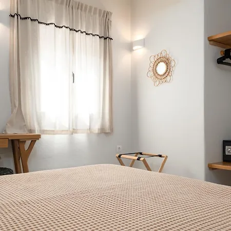 فندق Sea & Sun Paros ناوسا