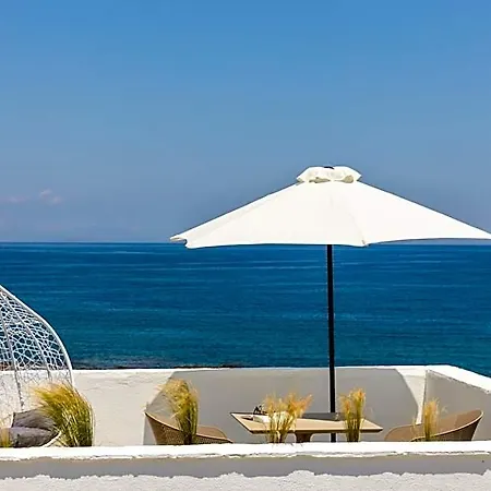 Sea & Sun Paros Naoussa