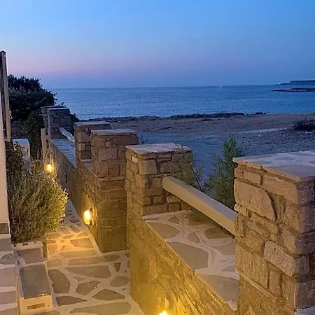 Sea & Sun Paros מלון *