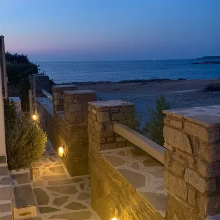 Sea & Sun Paros נאוסה