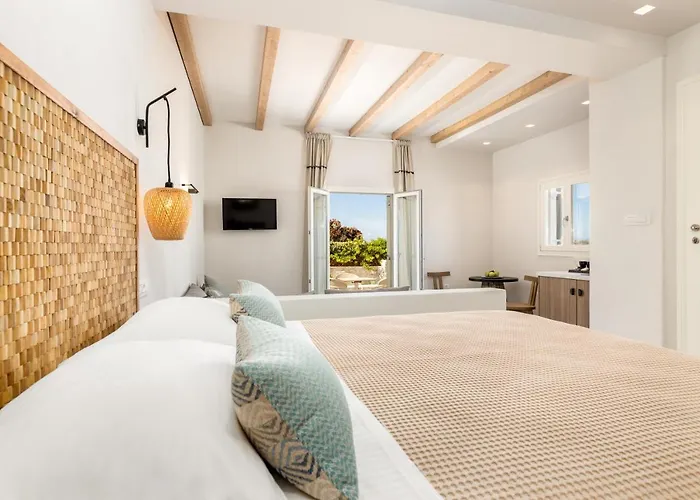 Sea & Sun Paros Hotel