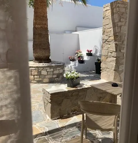 Sea & Sun Paros 호텔